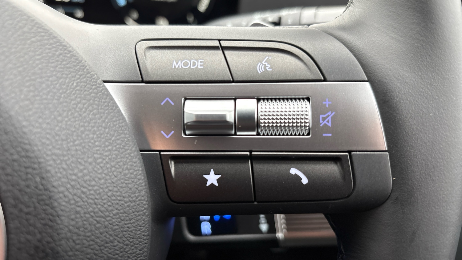 Used Hyundai KONA 2025 for sale - 76526051: Photo 25