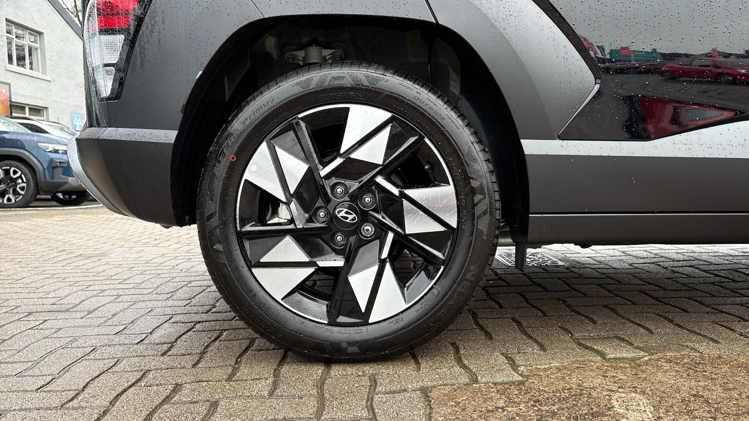 Used Hyundai KONA 2025 for sale - 76526051: Photo 7