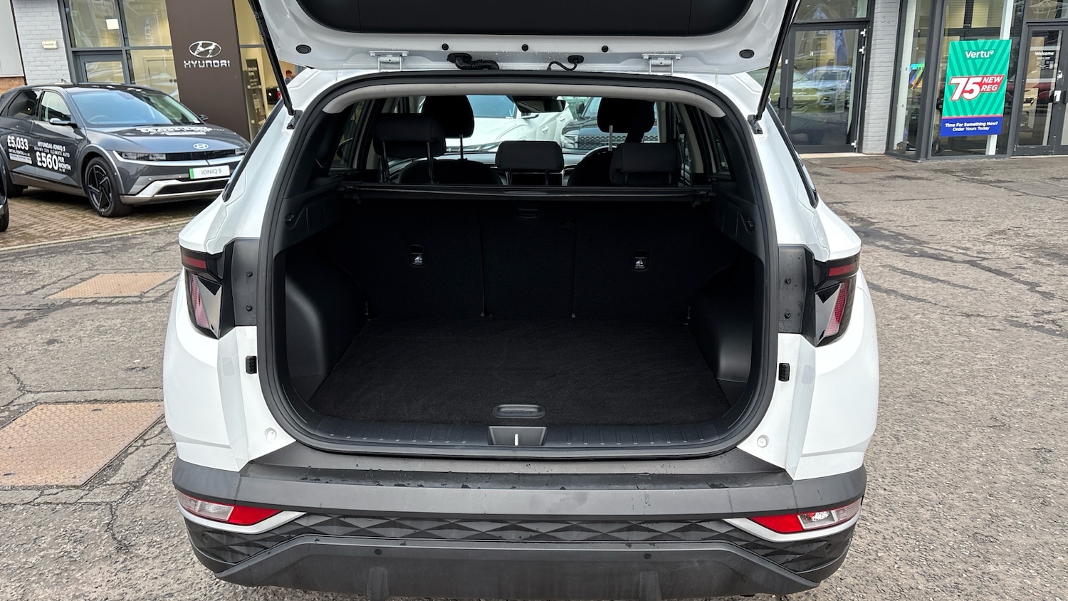 Used Hyundai TUCSON 2021 for sale - 77069192: Photo 4