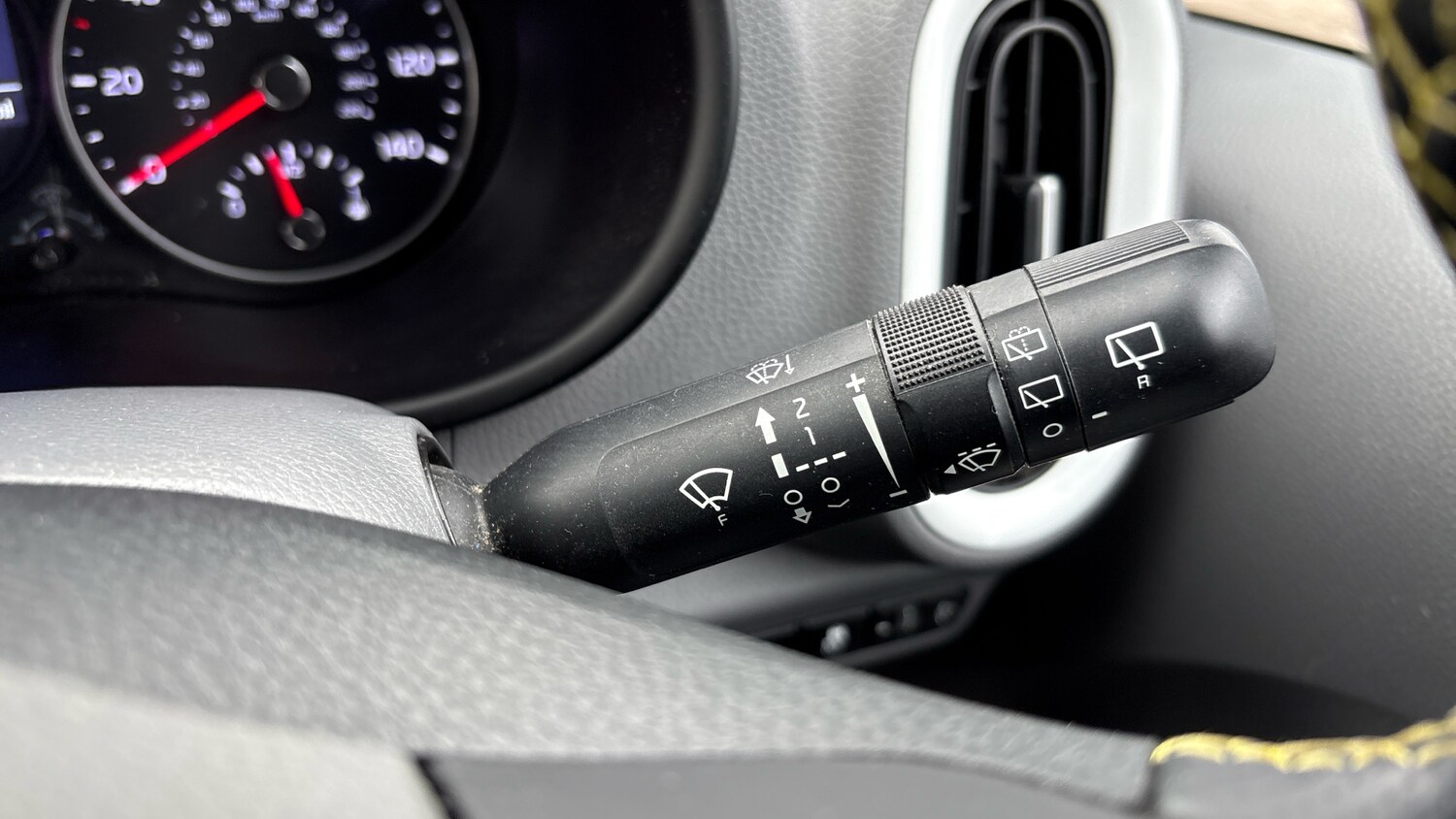 Used Kia Picanto 2020 for sale - 77687859: Photo 27