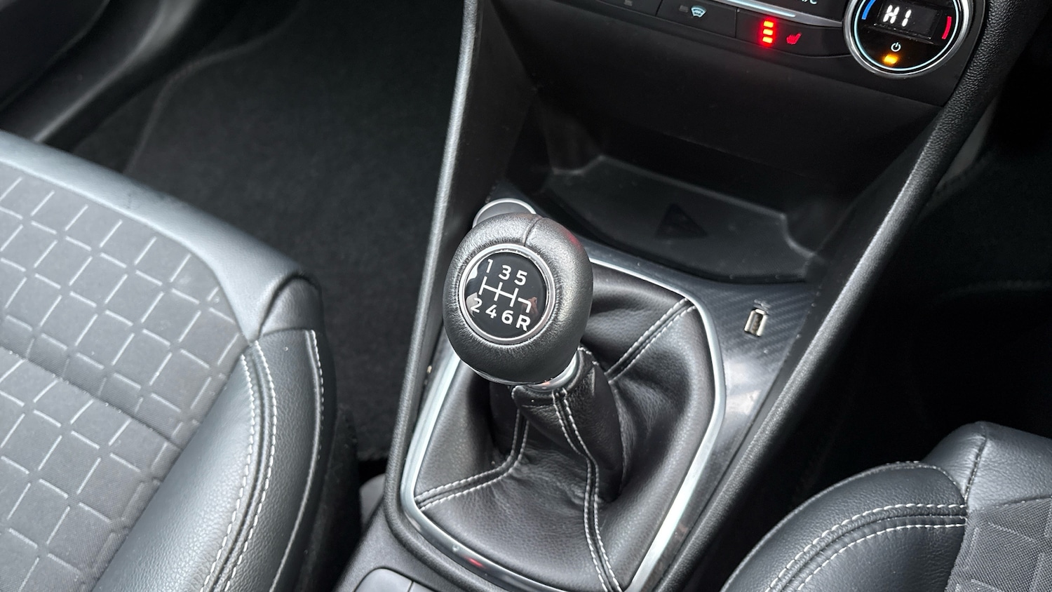 Used Ford Fiesta 2019 for sale - 77460203: Photo 39