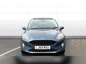 Used Ford Fiesta 2019 for sale - 77460203: Photo