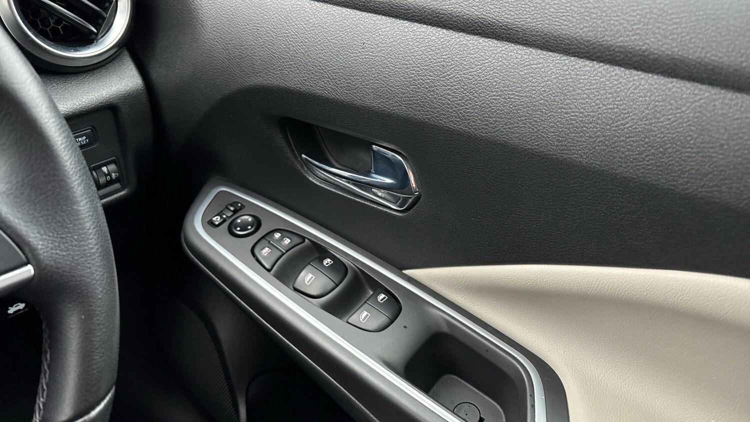 Used Nissan Micra 2023 for sale - 77516323: Photo 37