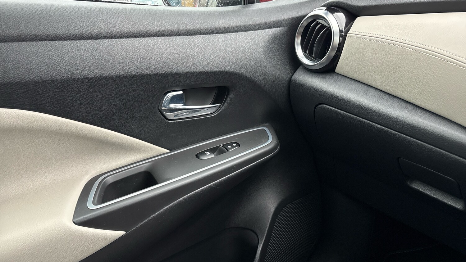 Used Nissan Micra 2023 for sale - 77516323: Photo 48