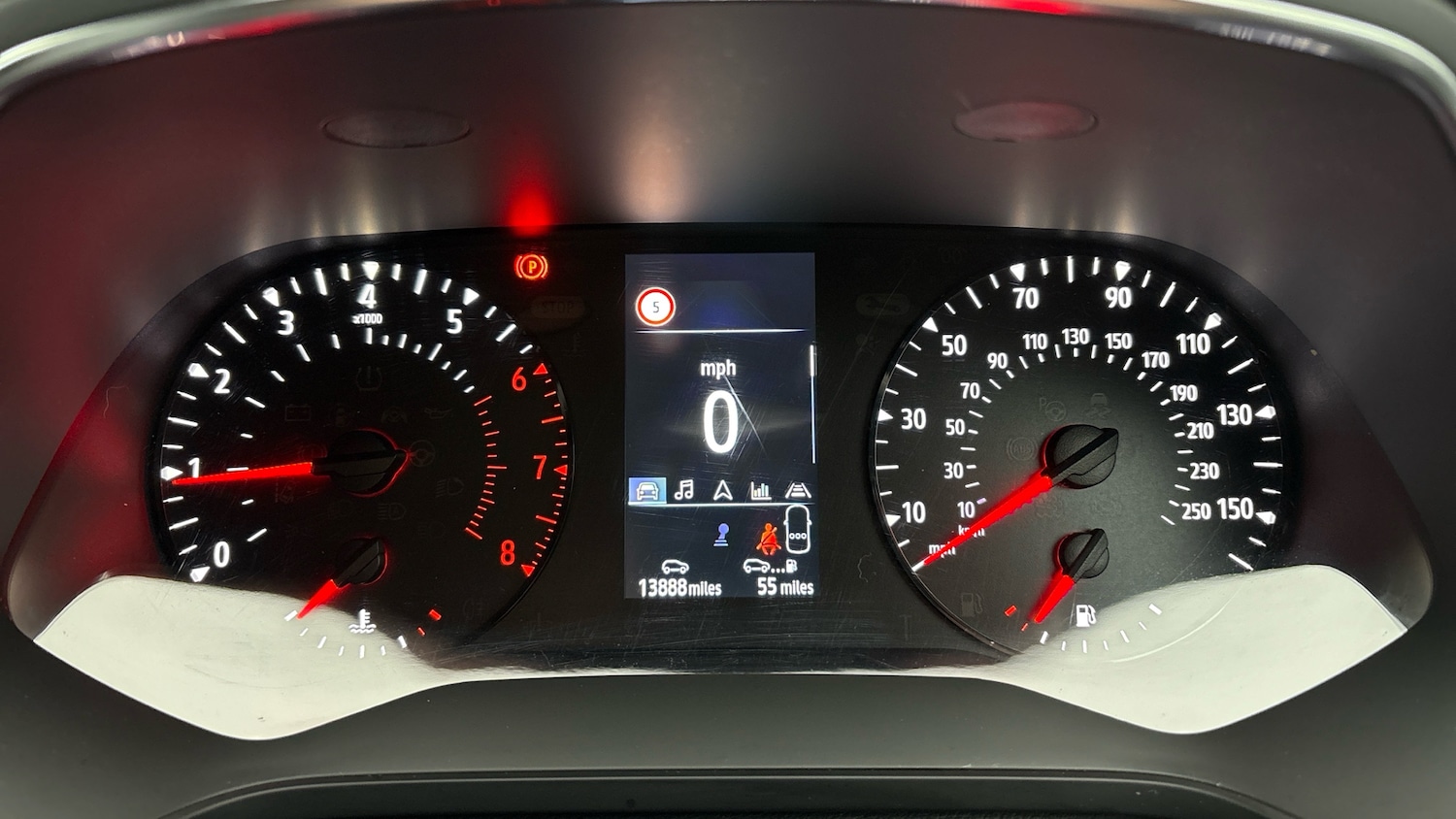 Used Renault Captur 2023 for sale - 76734336: Photo 18