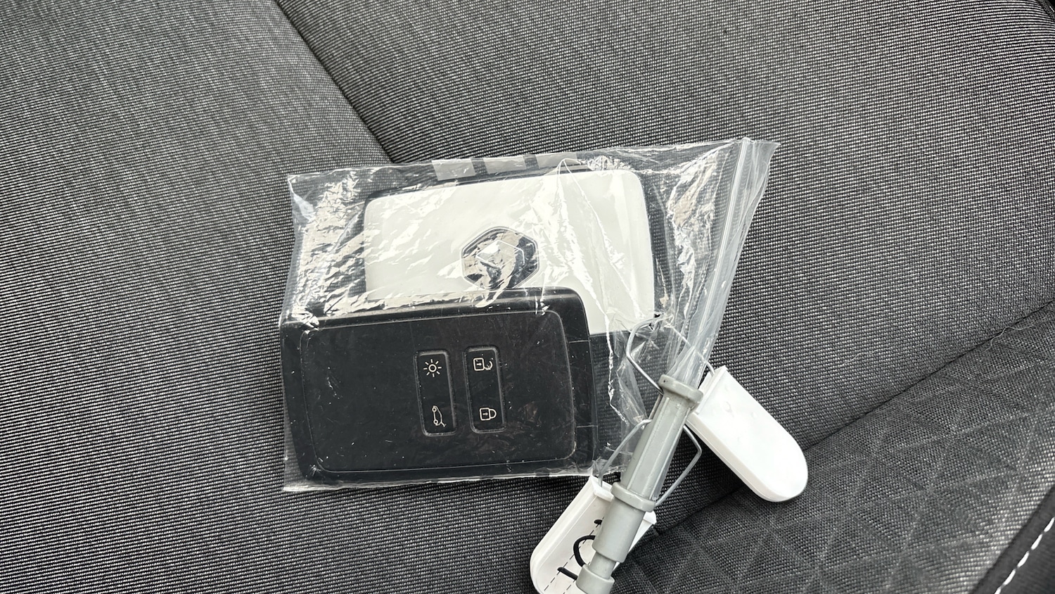 Used Renault Captur 2023 for sale - 76734336: Photo 20