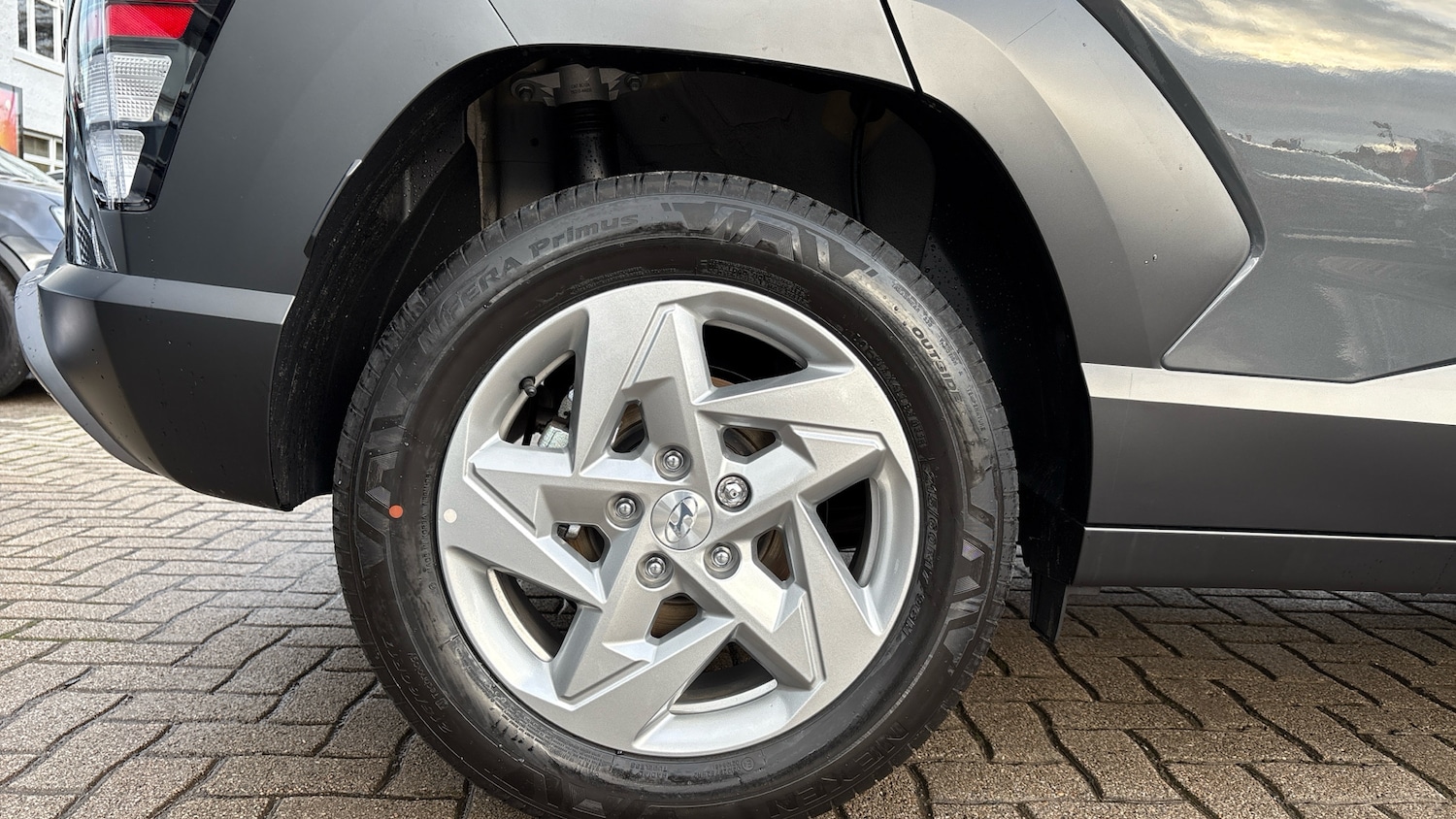 Used Hyundai KONA 2025 for sale - 76505564: Photo 7