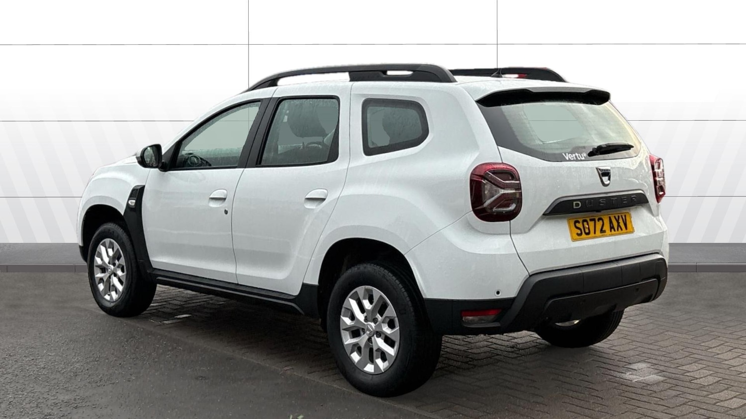 Used Dacia Duster 2023 for sale - 76718812: Photo 2