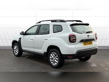 Used Dacia Duster 2023 for sale - 76718812: Photo