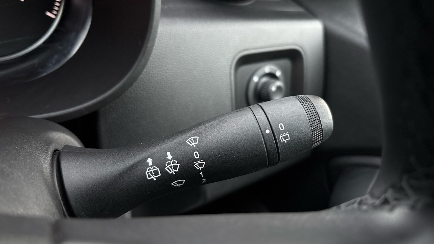 Used Dacia Duster 2023 for sale - 76718812: Photo 35