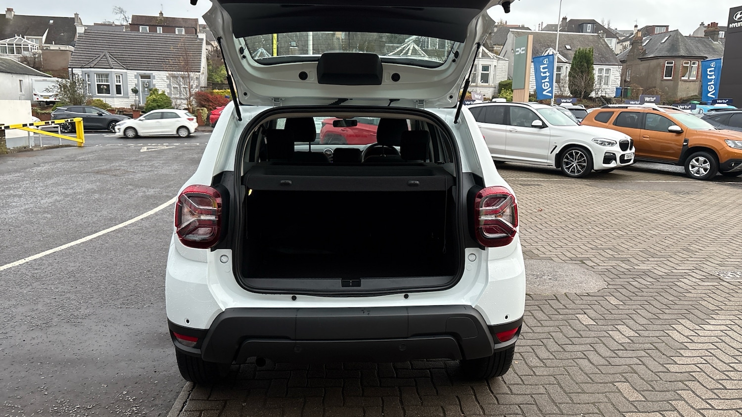 Used Dacia Duster 2023 for sale - 76718812: Photo 4