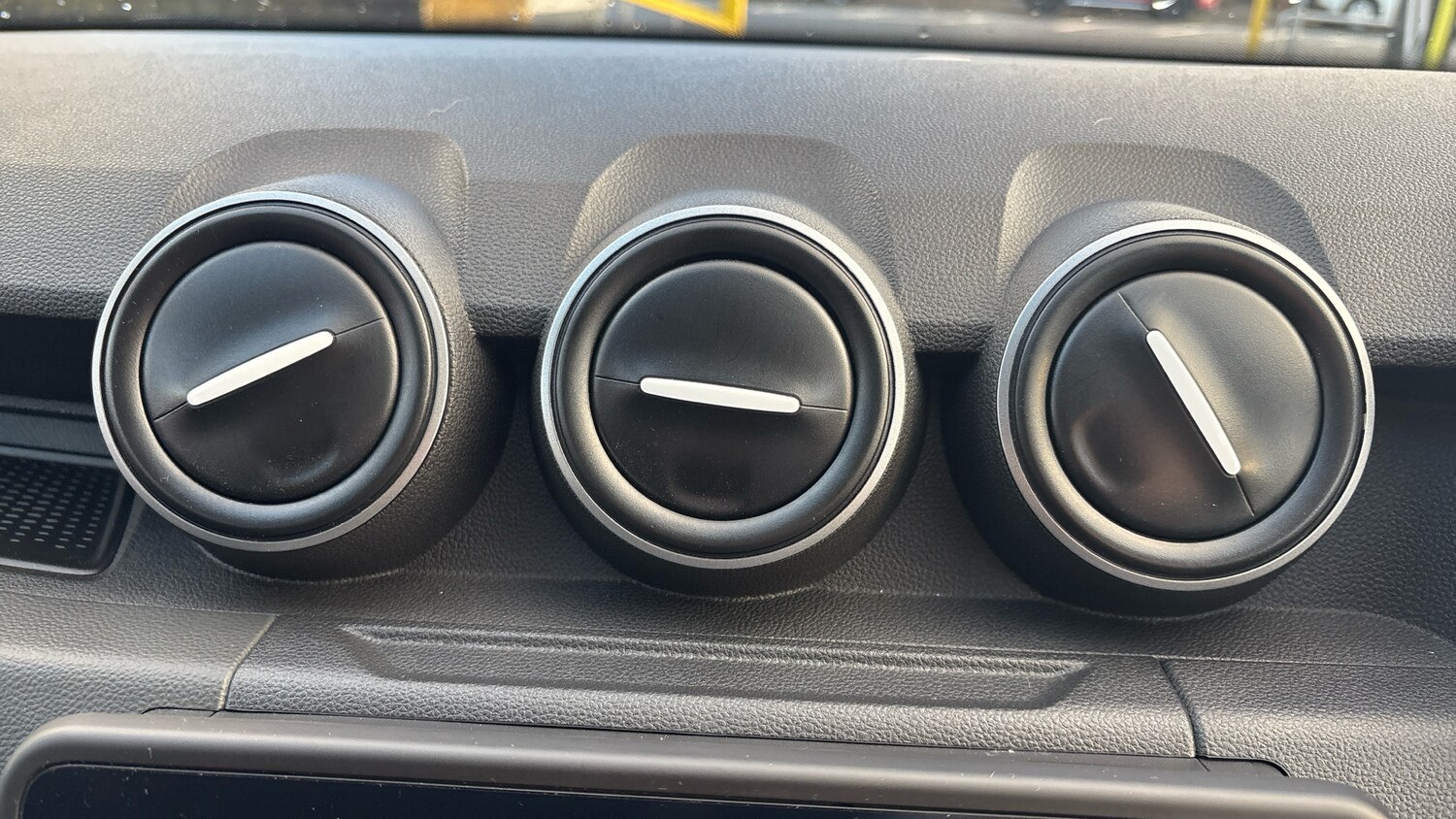 Used Dacia Duster 2023 for sale - 77629238: Photo 35