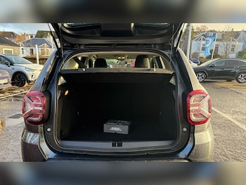 Used Dacia Duster 2023 for sale - 77629238: Photo