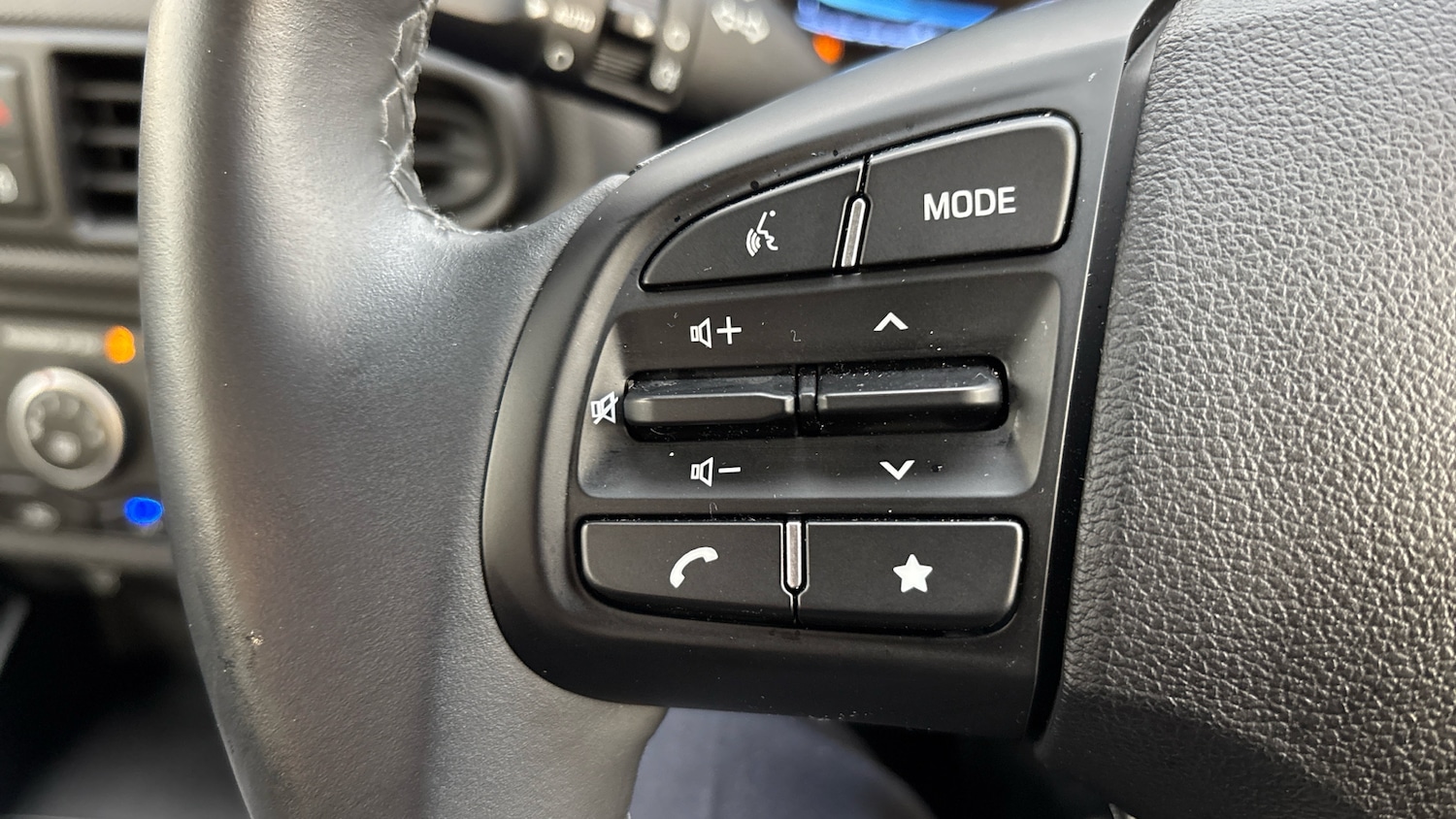 Used Hyundai i10 2025 for sale - 77012241: Photo 43