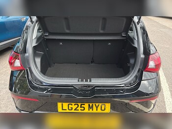 Used Hyundai i20 2025 for sale - 78595983: Photo