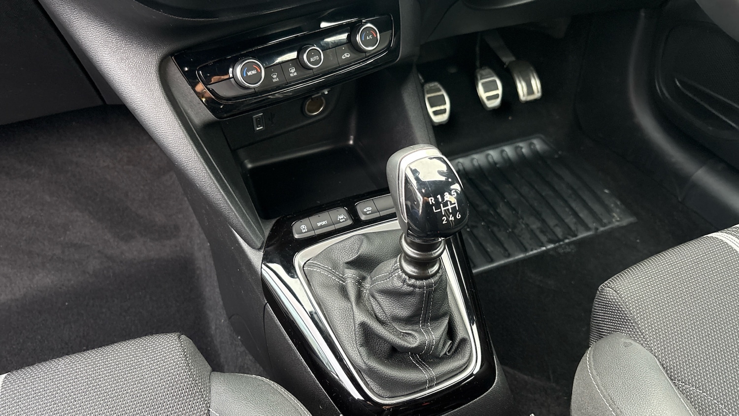 Used Vauxhall Corsa 2024 for sale - 76858664: Photo 13