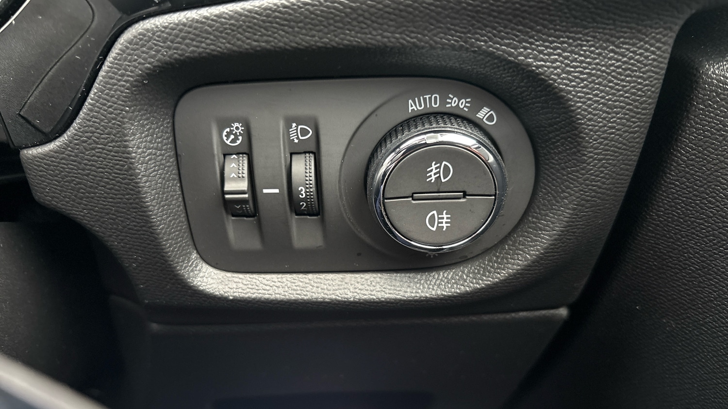 Used Vauxhall Corsa 2024 for sale - 76858664: Photo 22