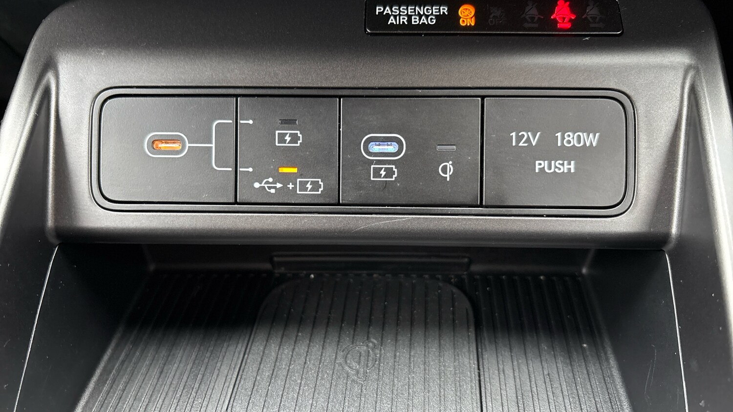 Used Hyundai KONA 2025 for sale - 76948845: Photo 31