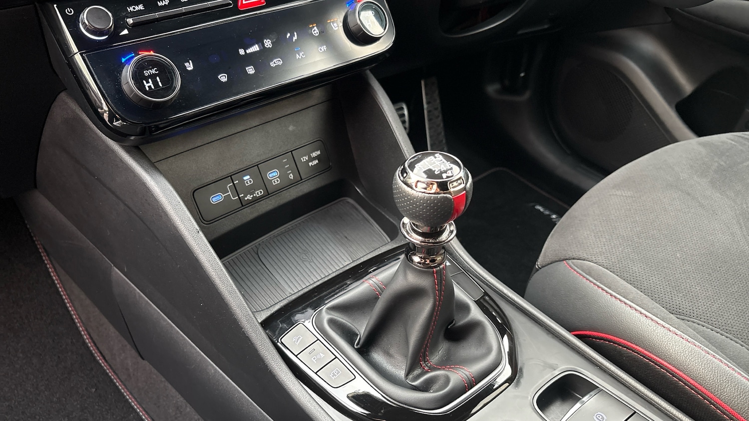 Used Hyundai TUCSON 2025 for sale - 77012239: Photo 13