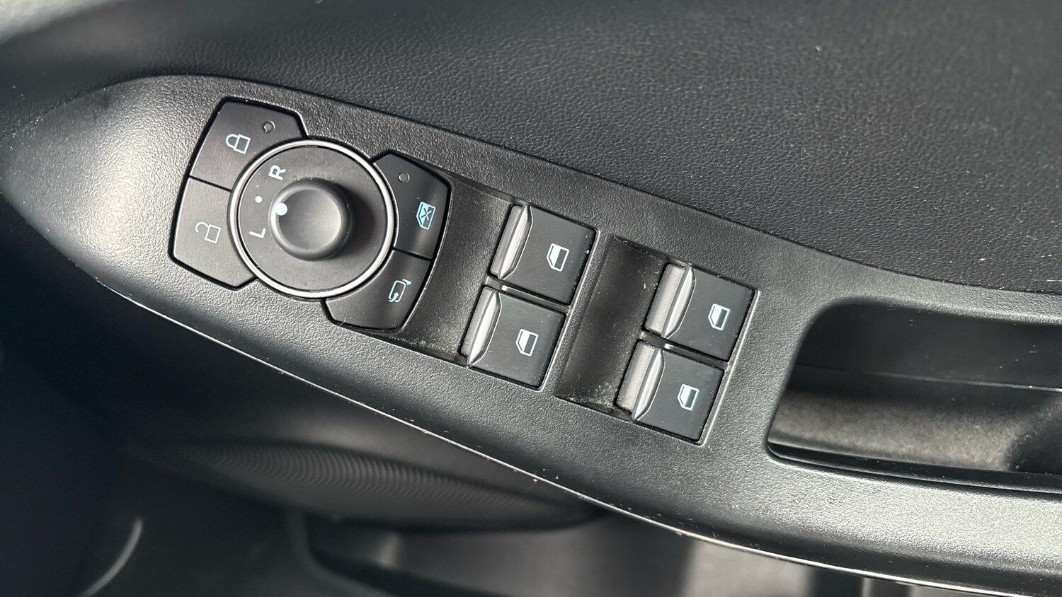 Used Ford Puma 2023 for sale - 77501160: Photo 21