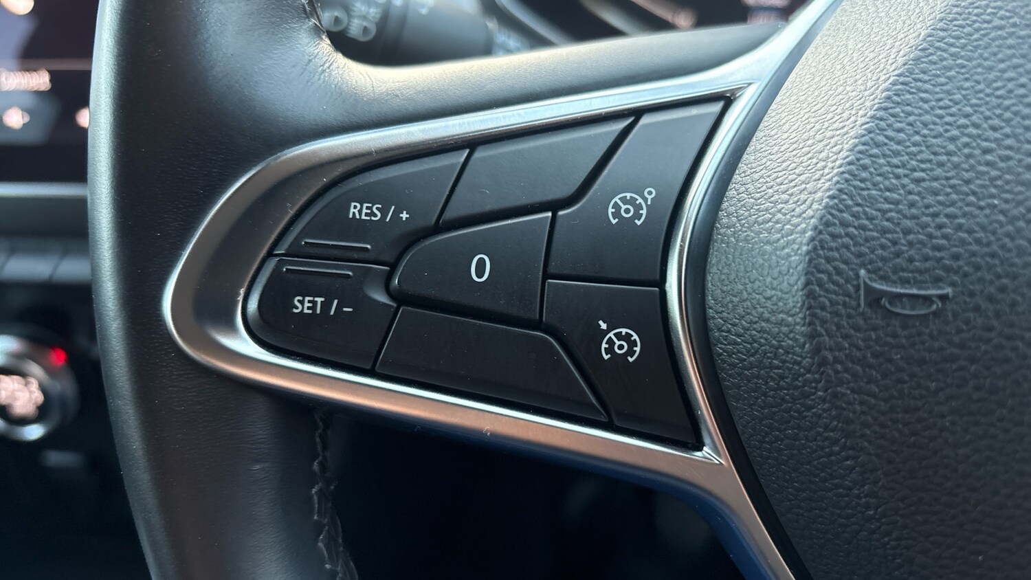 Used Renault Captur 2021 for sale - 77745347: Photo 26