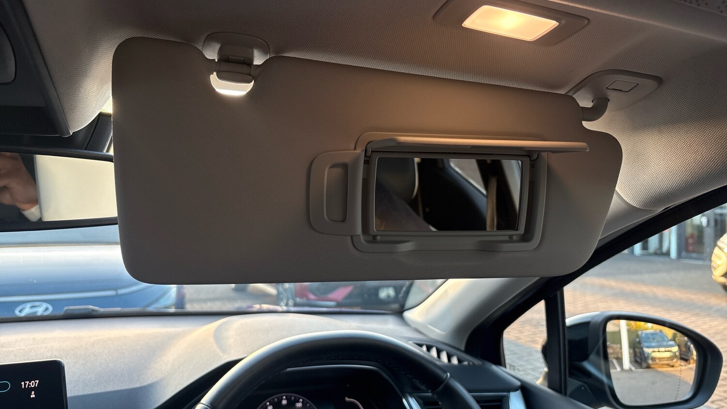 Used Renault Captur 2021 for sale - 77745347: Photo 44