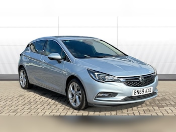 Vauxhall - Astra