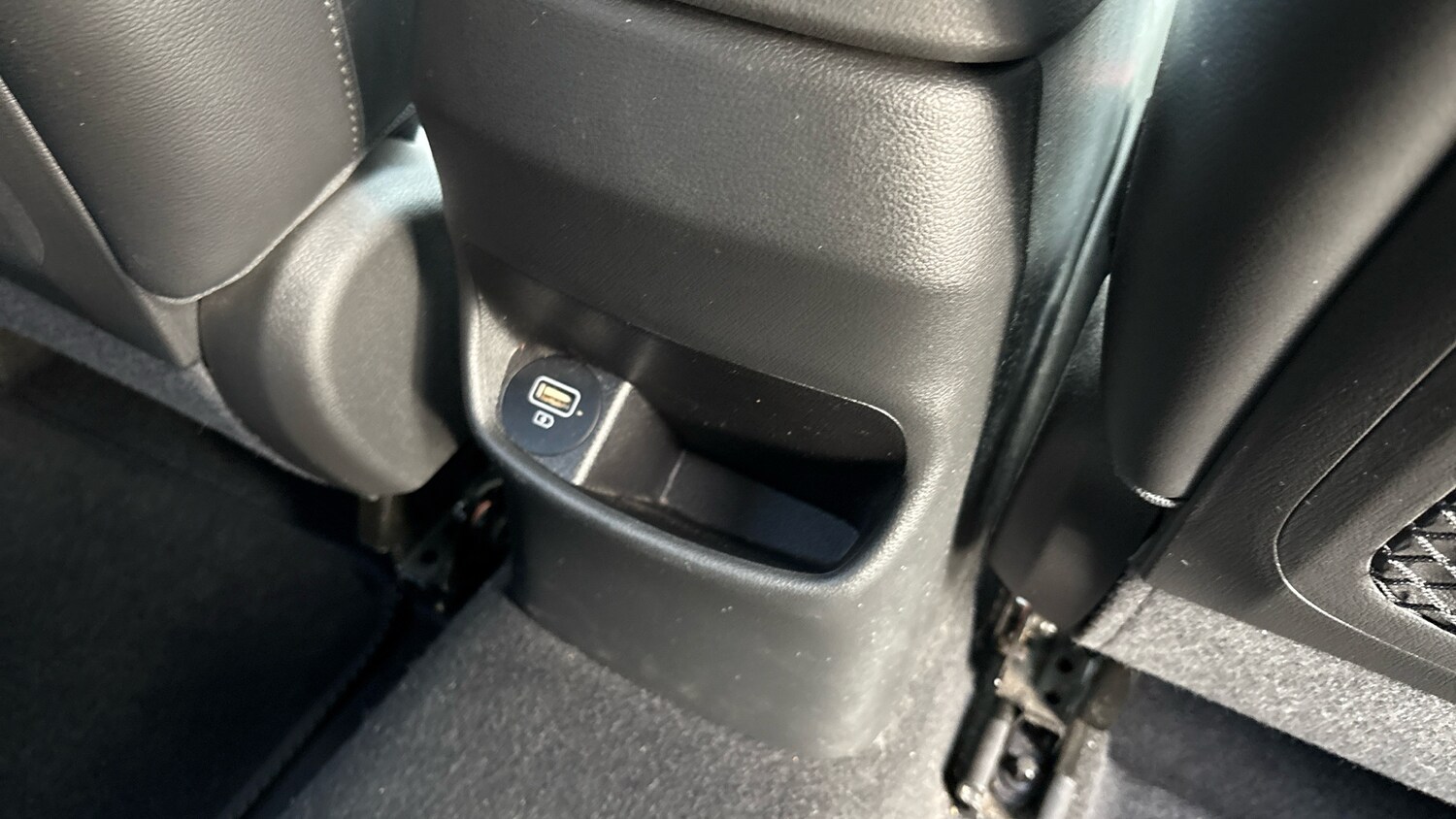 Used Hyundai KONA 2021 for sale - 76602198: Photo 51