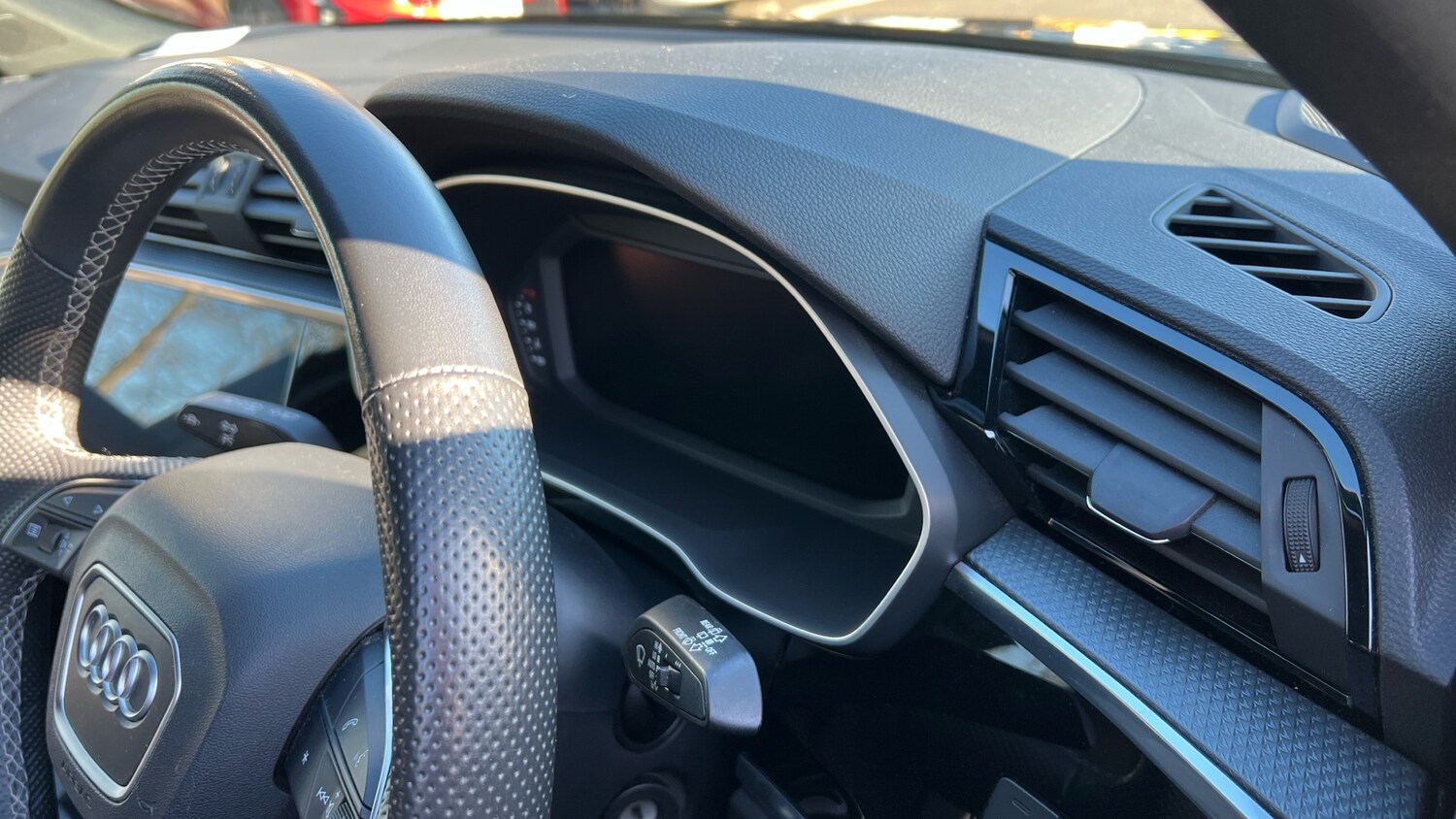 Used Audi Q3 2023 for sale - 77790098: Photo 45