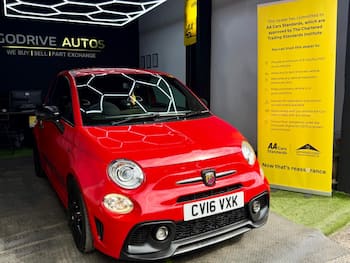 Used Abarth 595 2016 for sale - 79767228: Photo