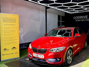Used BMW 2 Series 2015 for sale - 79440500: Photo