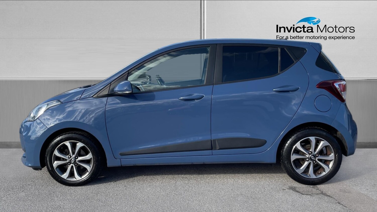 Used Hyundai i10 2017 for sale - 77837121: Photo 6