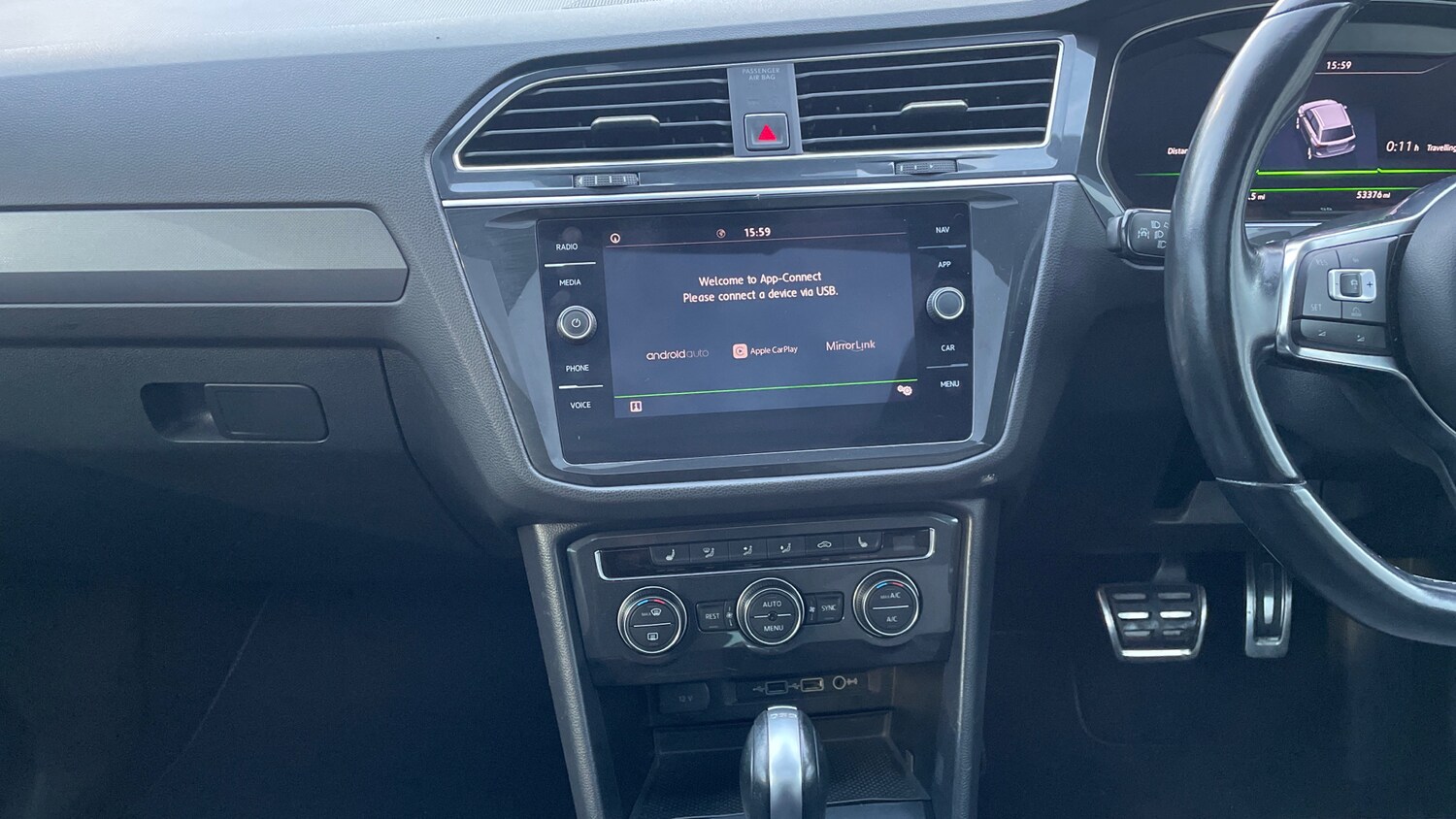 Used Volkswagen Tiguan 2018 for sale - 76482810: Photo 12