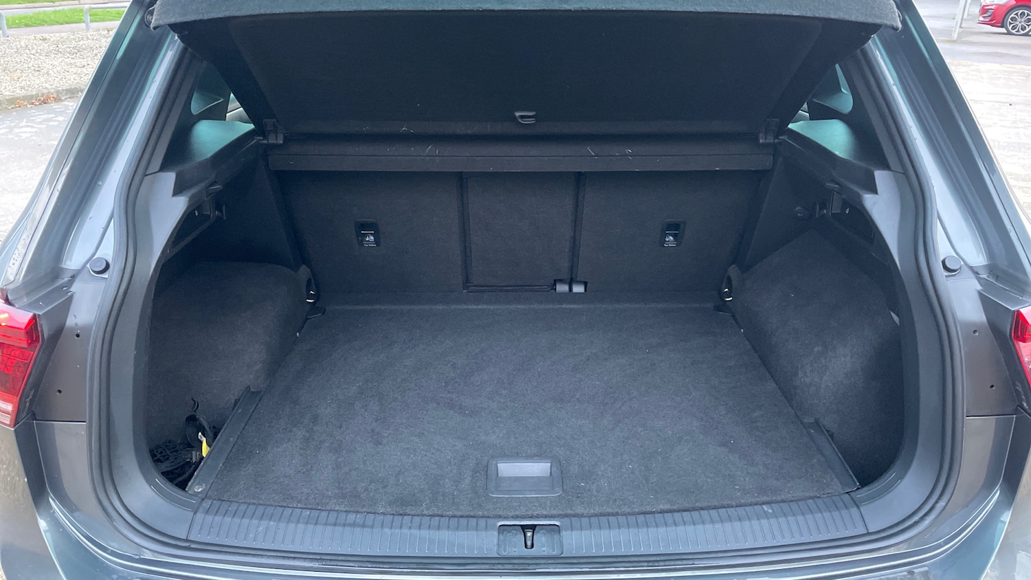 Used Volkswagen Tiguan 2018 for sale - 76482810: Photo 15