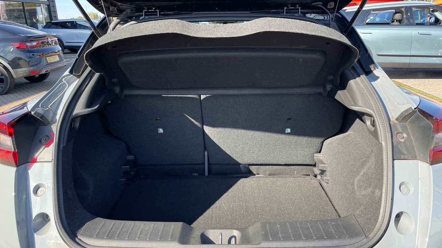 Used Nissan Juke 2022 for sale - 76010640: Photo 15