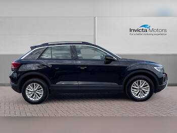 Used Volkswagen T-Roc 2022 for sale - 79792548: Photo