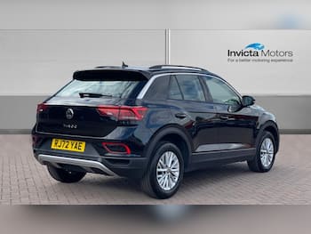 Used Volkswagen T-Roc 2022 for sale - 79792548: Photo