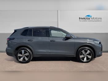 Used Volkswagen Tiguan 2024 for sale - 79710914: Photo
