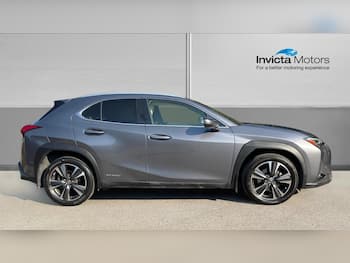 Used Lexus UX 2019 for sale - 79696931: Photo