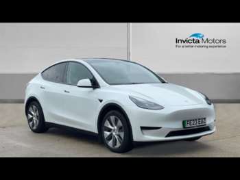 2023 - RWD 5dr Auto