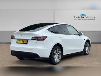 Used Tesla Model Y 2023 for sale - 75124712: Photo