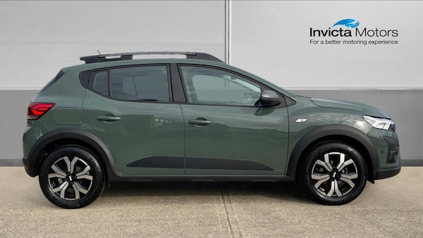 Used Dacia Sandero Stepway 2023 for sale - 76134398: Photo 2
