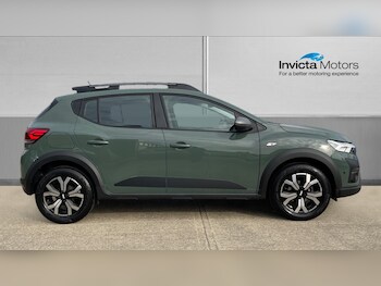 Used Dacia Sandero Stepway 2023 for sale - 76134398: Photo 2