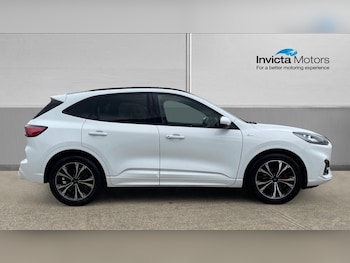Used Ford Kuga 2022 for sale - 76134423: Photo 2