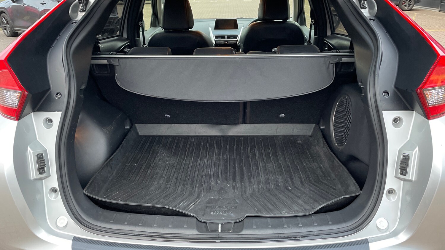 Used Mitsubishi Eclipse Cross 2018 for sale - 76687027: Photo 15