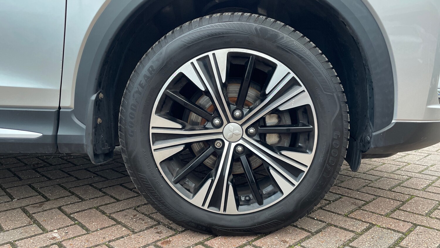 Used Mitsubishi Eclipse Cross 2018 for sale - 76687027: Photo 20