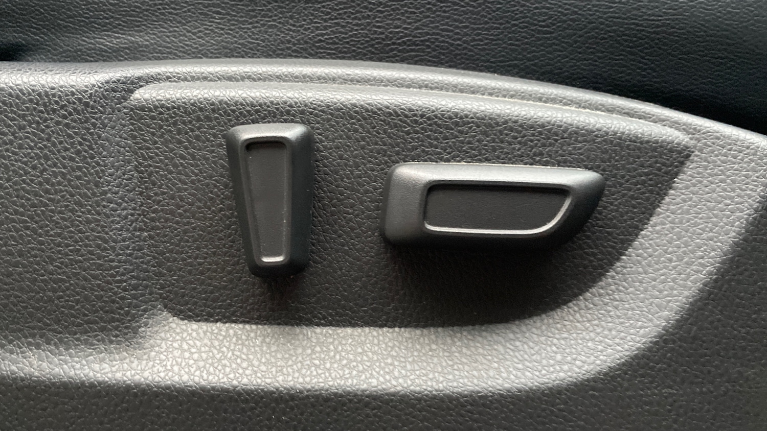 Used Mitsubishi Eclipse Cross 2018 for sale - 76687027: Photo 25