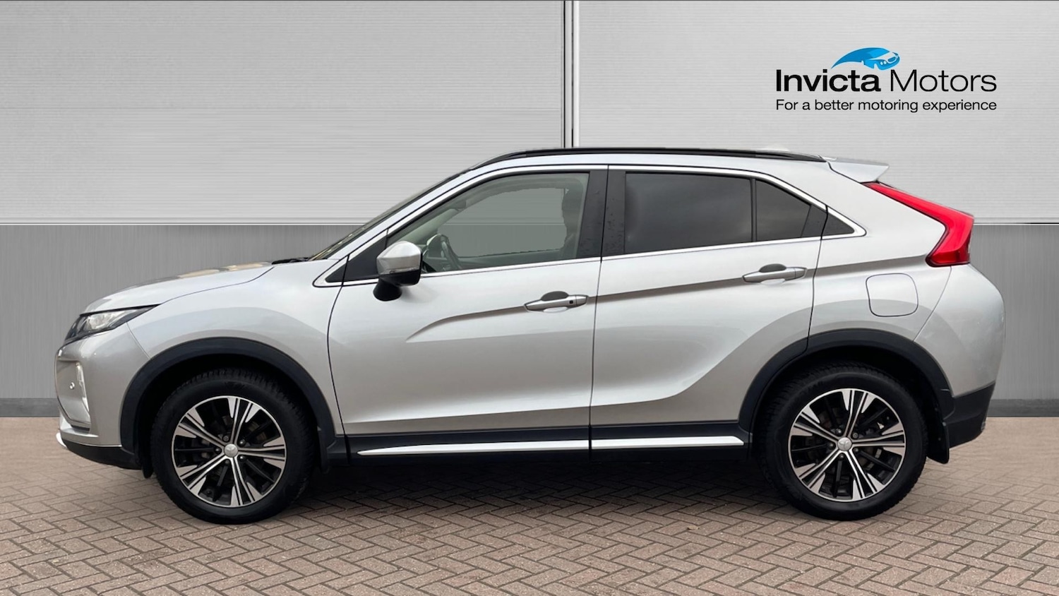 Used Mitsubishi Eclipse Cross 2018 for sale - 76687027: Photo 6
