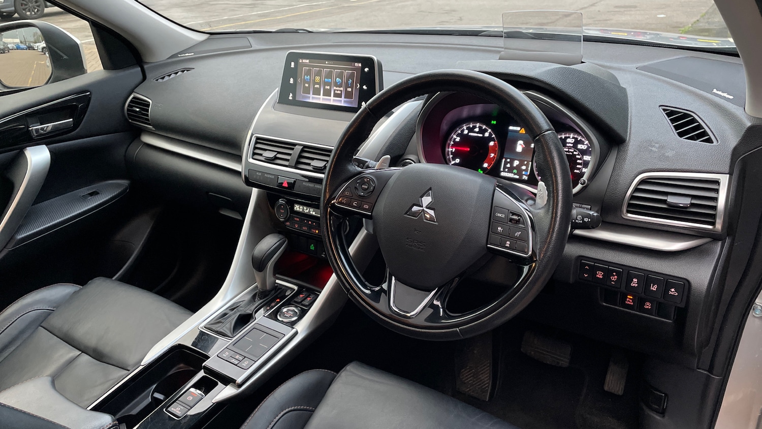 Used Mitsubishi Eclipse Cross 2018 for sale - 76687027: Photo 9