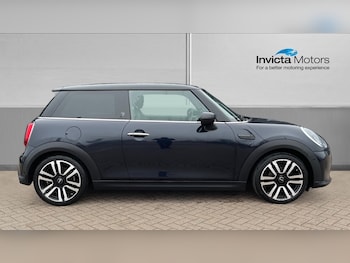 Used MINI Hatch 2022 for sale - 77807284: Photo